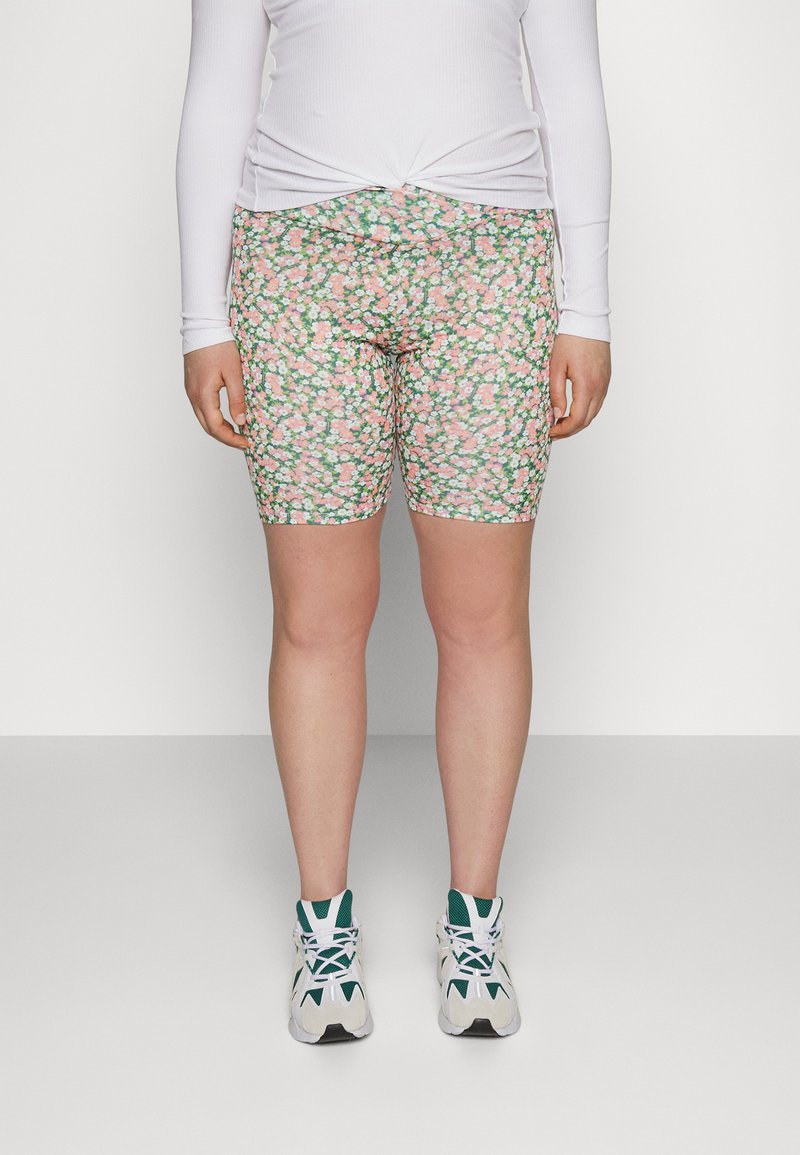 ONLY Curve ONCTHEA FEVER LIFECITY - Calções - greener pastures