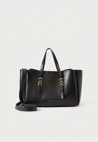 Musta nahkainen olkalaukku, jossa on kaksinkertaiset yläkahvat, kultaiset metalliosat ja jämäkkä muotoilu. Mukana irrotettava olkahihna.