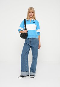 Levi's® BANKS ZIP - Sudadera - azure blue/bright white