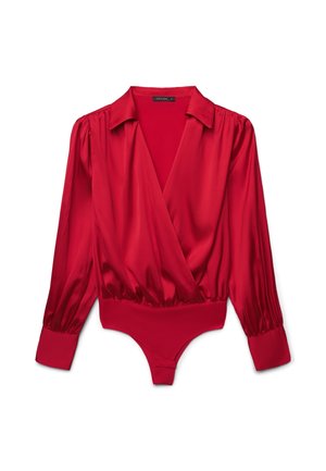 Roter samtiger Langarm-Body mit tiefem V-Ausschnitt, breitem Kragen, geraffter Taille, Puffschultern und Knopfmanschetten.