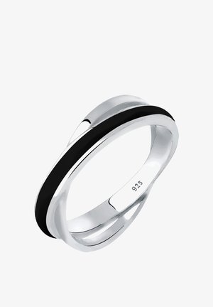 Hõbe ring, millel on sile poleeritud viimistlus, must emailisüvendi, kumer disain ja sisepinnal graveeritud "925" märk.