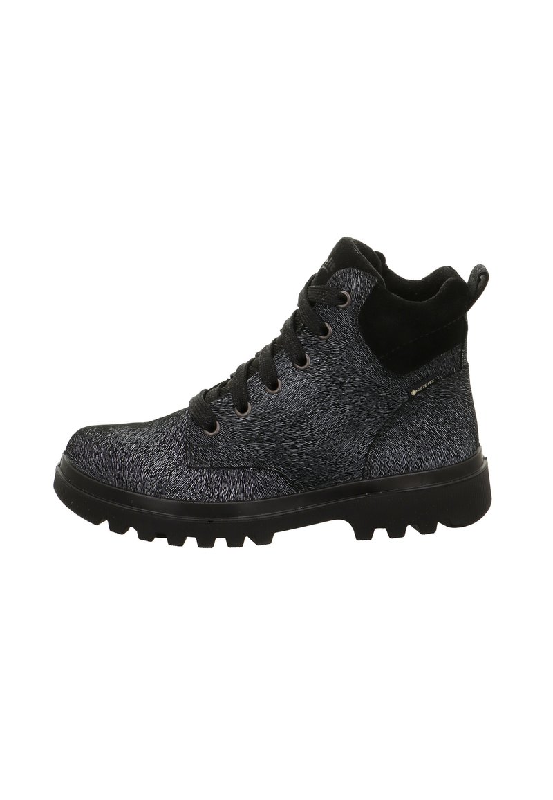 Schwarzer und grauer strukturierter High-Top-Stiefel mit Schnürung und robustem Profil, ausgestattet mit einem gepolsterten Kragen und einem Gore-Tex-Wasserfest-Label an der Seite.