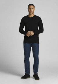 Jack & Jones Pikkade varrukatega topp - black