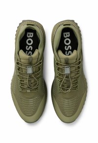 BOSS Trainers - green four