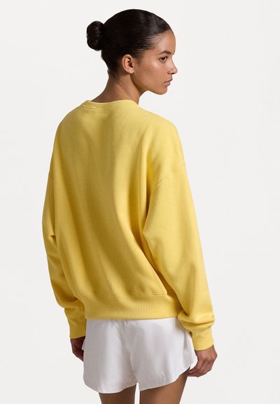 Polo Ralph Lauren FLEECE CREWNECK PULLOVER - Mikina - cambridge yellow