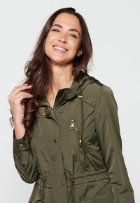 Koroshi Parka - kaki   khaki
