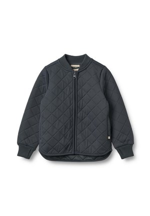 Dunkelgraue, gesteppte Jacke mit Reißverschluss vorne, geripptem Kragen und Bündchen sowie abgerundetem Saum, flach auf weißem Hintergrund dargestellt.