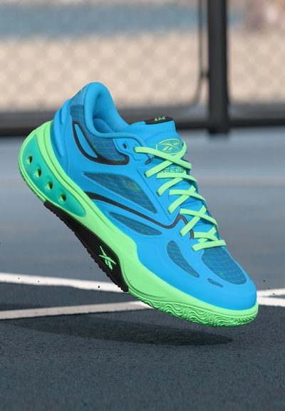 Reebok ENGINE A Unisex