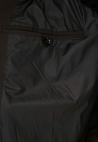 Oscar Jacobson Bomberjacks - terra brown