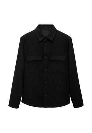 Zwarte button-up shirt met lange mouwen, kraag, twee borstzakken en een zachte, gemengde stof. Heeft subtiele stiksels.
