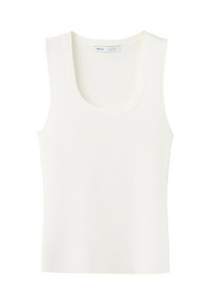 Bijela rebrasta majica bez rukava s okruglim izrezom, prikazana položena s vidljivom MNG etiketom unutar ovratnika.