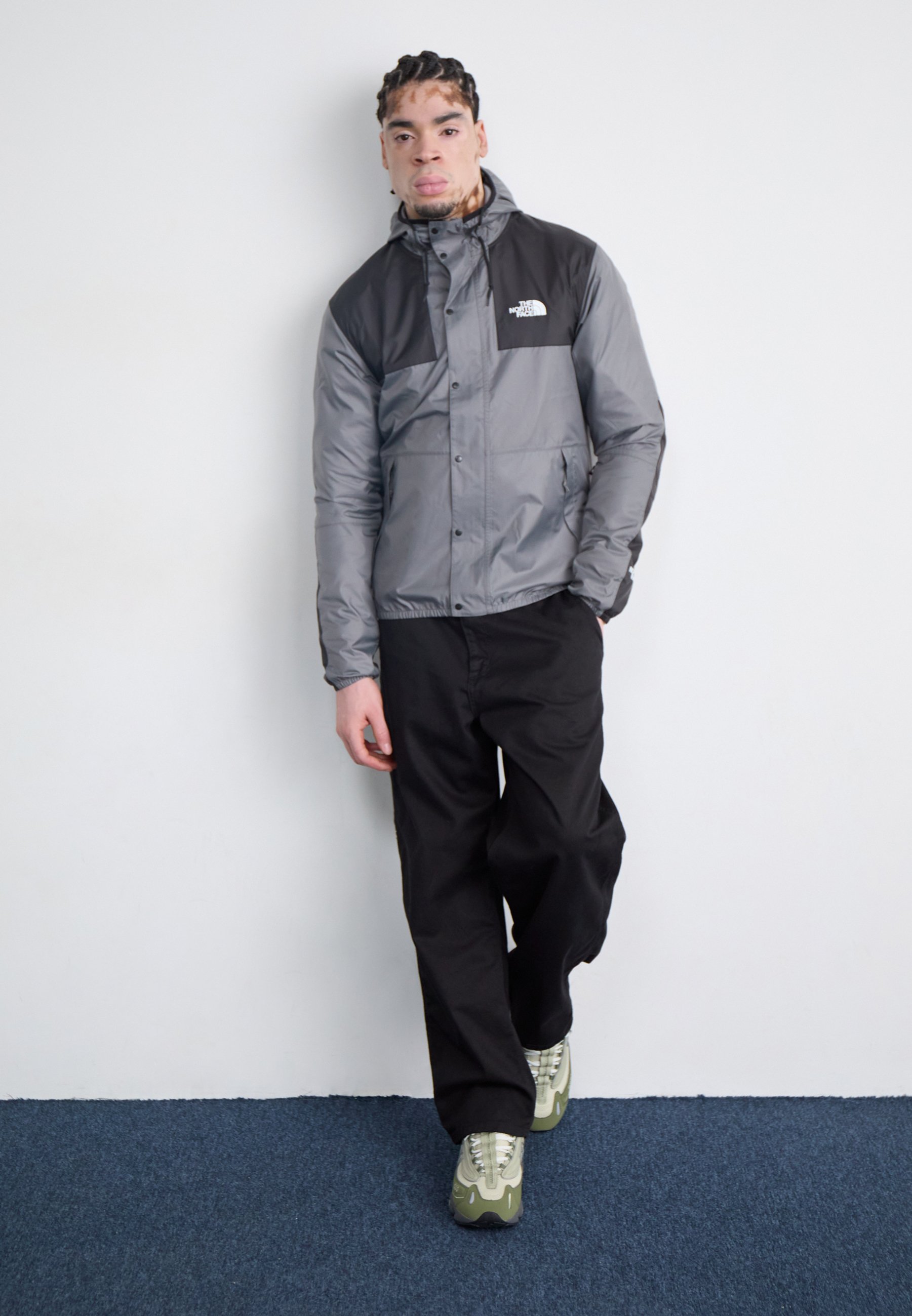 THE NORTH FACE COLONISTA ダークグレー The North Face SEASONAL MOUNTAIN JACKET - Lichte jas - smoked