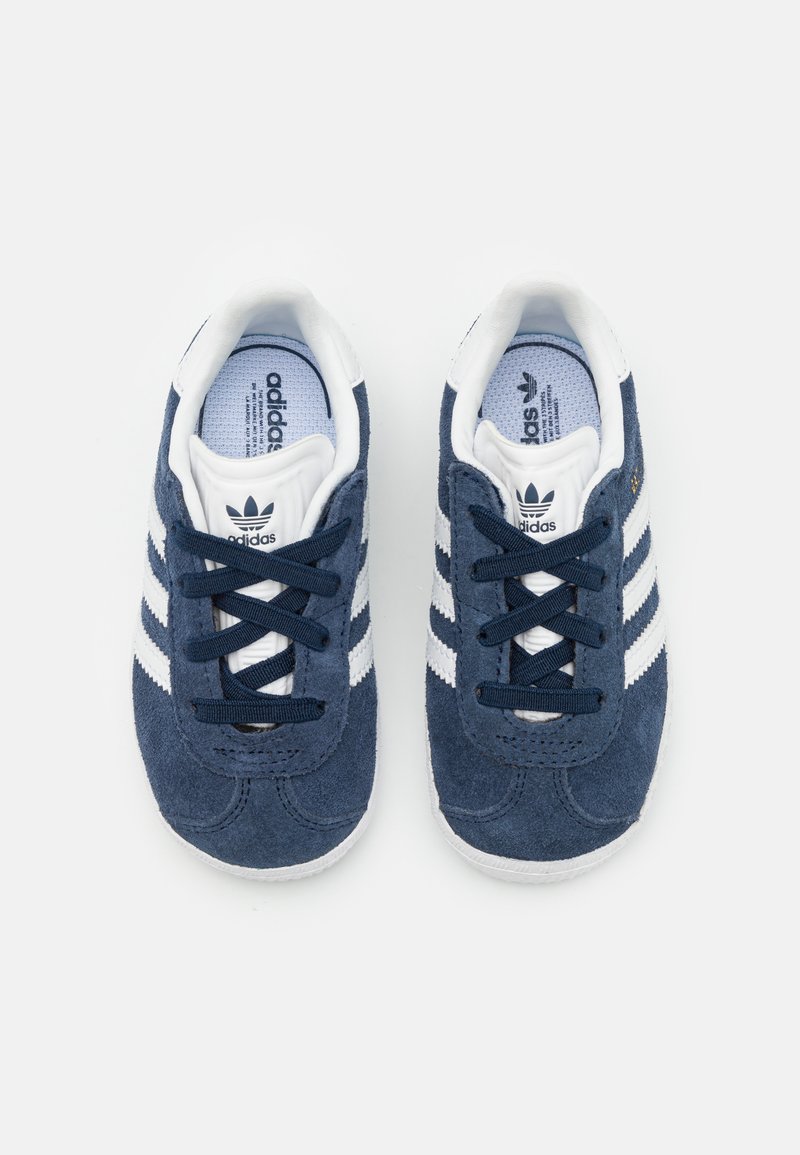 adidas gazelle silver green womens adidas Handball Spezial main image 1