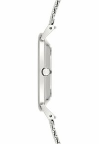 Silberne Armbanduhr mit einem runden, flachen Gehäuse, Metallarmband und seitlicher Krone. Das Armband verfügt über miteinander verbundene Glieder mit einer glatten Oberfläche.