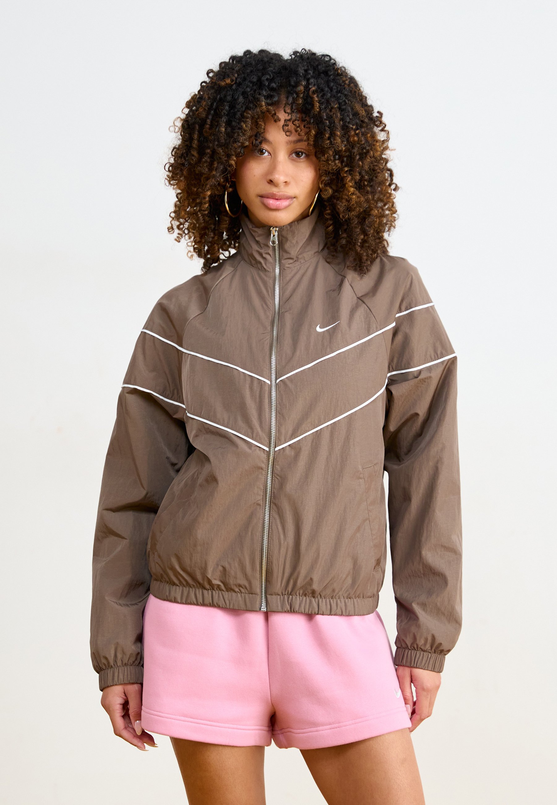 Nike Sportswear Giacca sportiva - ironstone/white/marrone - Zalando.it