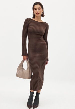 MIDI - Etui-jurk - brown