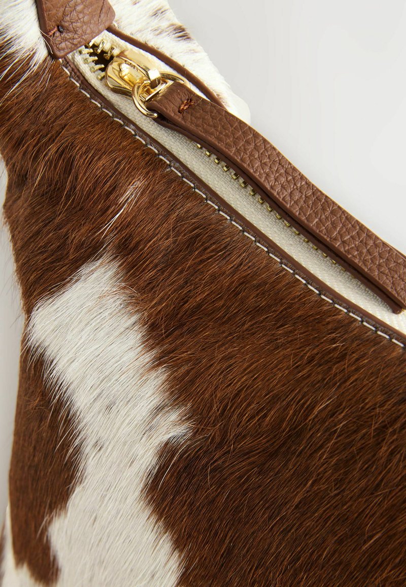 Sac à Dos Antivol Femme 3 en1 Cuir Véritable Bordeaux Pas Cher - Mon Sac Antivol