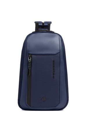 Borsa a tracolla navy blu con pannello frontale strutturato, tasca verticale con cerniera e tracolla regolabile con fibbia in plastica.