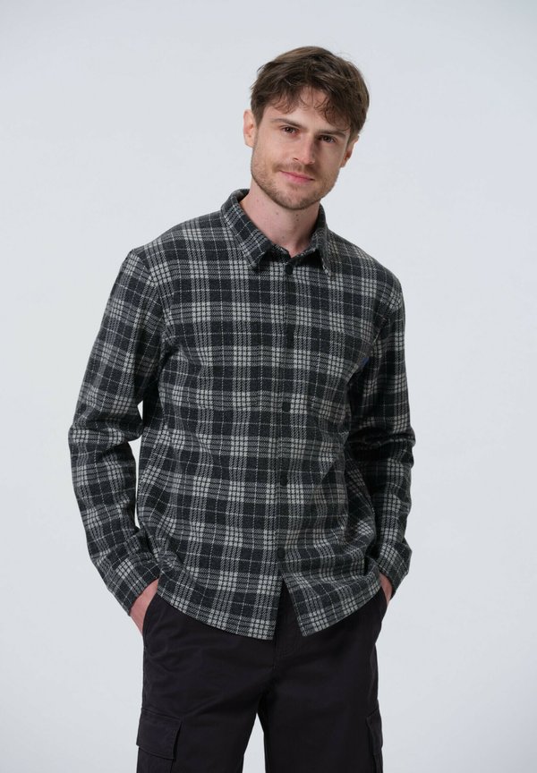 HELLESBY - Hemd - schwarz