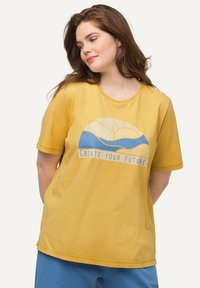 Ulla Popken Printtipaita - yellow