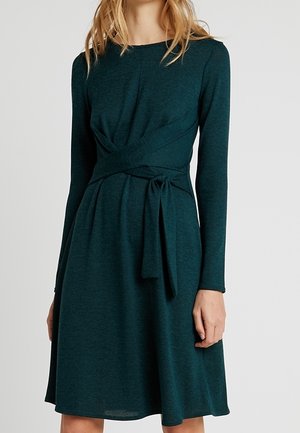 Pletené šaty - green