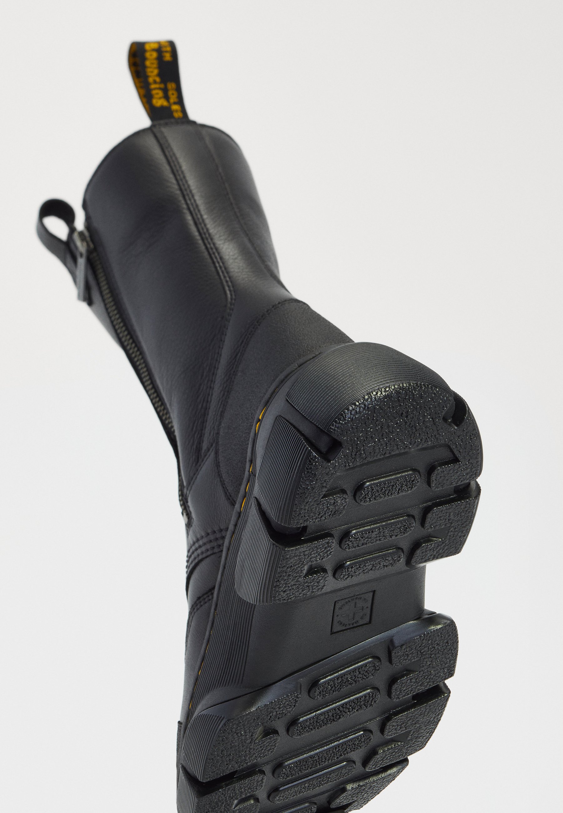 0d992b8946ed4c979043b5d52e9b6a 0d992b8946ed4c979043b5d52e9b6a