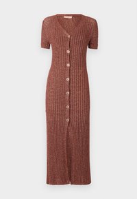 Knielanges geripptes Kleid in Rostfarbe, mit V-Ausschnitt, kurzen Ärmeln und sechs vorderen Knöpfen sowie einem Mittelschlitz-Detail.