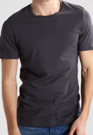 T-shirt basic