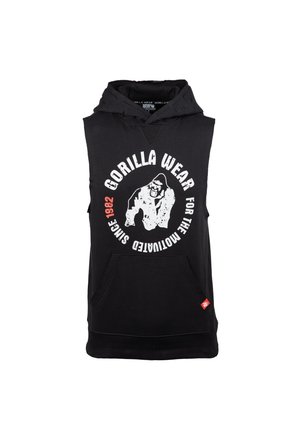 Schwarzer ärmelloser Kapuzenpullover aus Baumwolle, mit einer Fronttasche, auffälligem weißen Grafiktext und einem roten Etikett am Saum.