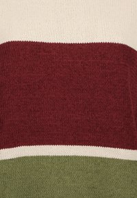 Blue Seven Svetr - oliv