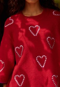 Next Sweter
