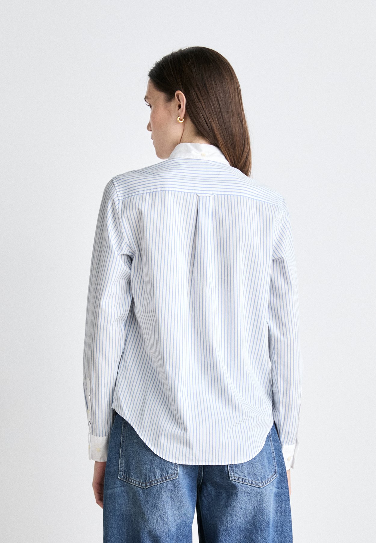 CONTRAST STRIPED SHIRT