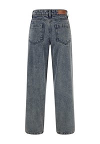 Breda ben jeans i blekt blått, med en midje i normal höjd, bälteshällor och två bakfickor med sömdekor.