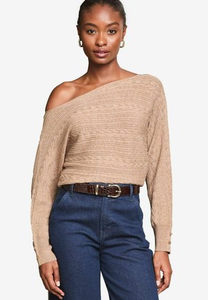 REGULAR FIT - DETAIL SLASH BATWING - Stickad tröja - camel