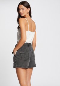 Morgan WITH THIN STRAPS - Top - ecru