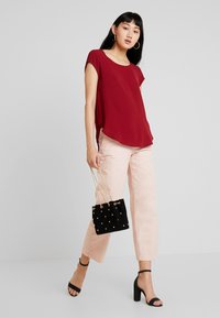 ONLY S/S SOLID NOOS PTM - T-shirt básica - merlot