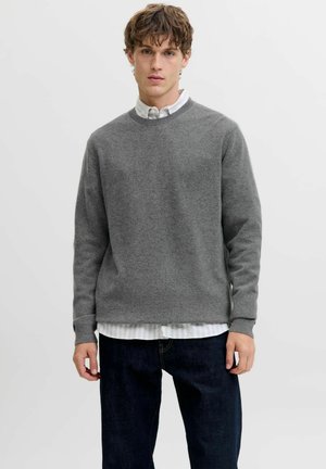 MIT RUNDHALS  - Strickpullover - grey melange