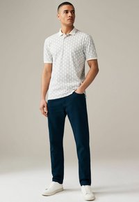 Next SCION - REGULAR FIT - Polotričko - grey