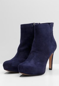Pura Lopez Botines de tacón - dark blue