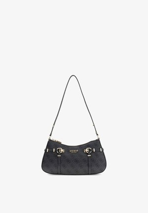 Sac d'épaule noir Guess avec imprimé logo, boucles dorées et texte "GUESS EST 1981" sur le devant, doté d'une bandoulière unique et d'une fermeture éclair.
