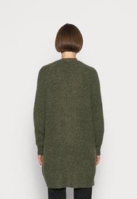 Selected Femme Chaqueta de punto - mottled olive