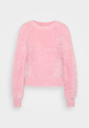 Roze fluffy trui met lange mouwen, ronde halslijn en zachte textuur. Heeft ribgebreide manchetten en zoom, wat het een gezellige uitstraling geeft.