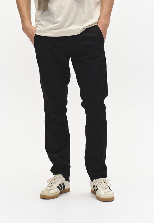 PAUL K DALE  - Chino