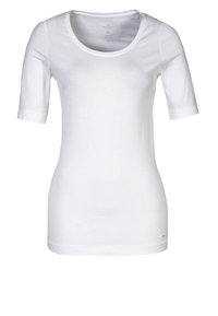 Hvid t-shirt med korte ærmer lavet af blødt bomuldsstof. Har en rund halsudskæring og en tætsiddende silhuet med foldede ærmekanter.