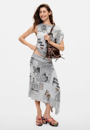 Desigual, BAG - MEDIUM ACROSS BODY BAG  . - Borsa a tracolla - brown