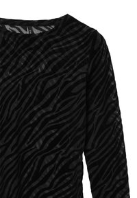 Haut noir à manches longues avec un motif en rayures zebra texturé. Le matériau est transparent avec une finition douce et légèrement brillante. Design à col rond.