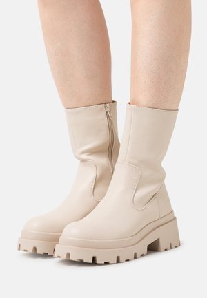 Even&Odd, Bottines à plateau - beige