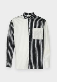 Unselected, multicolor black