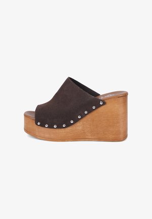 Desa, DESA WOMAN SLIPPERS - Clogs - brown