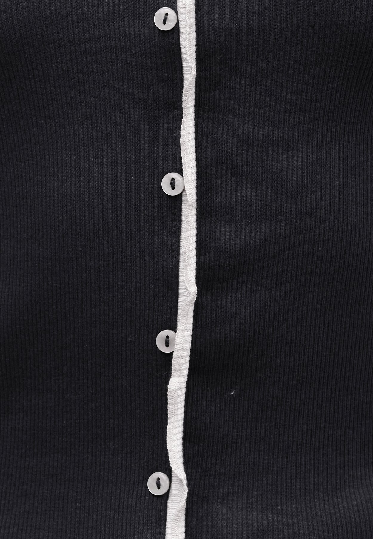 ONLLAILA BUTTON
